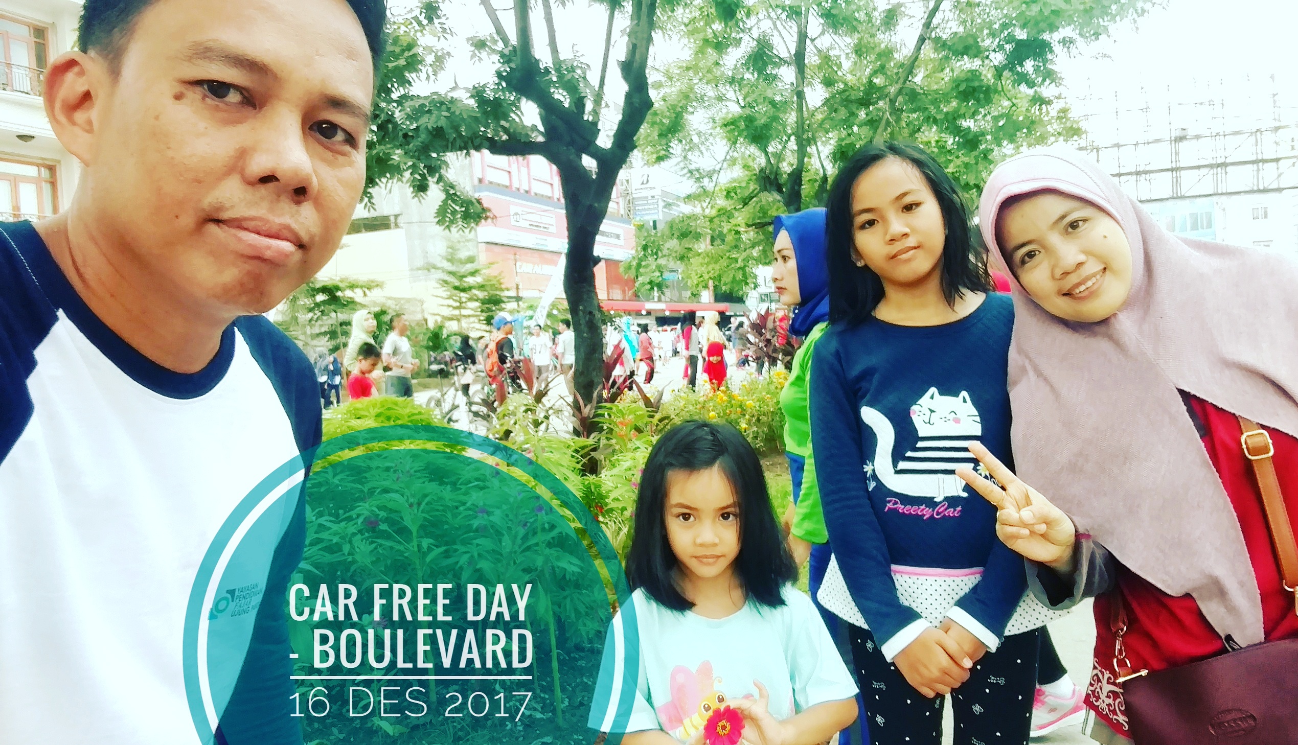 Car Free Day Boulevard